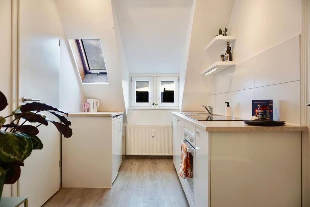 Neu I Moderne Zentrale Wohnung I Netflix I 4 Gaeste Andernach Exterior foto
